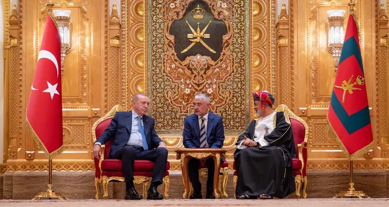 جلالة السلطان والرئيس التركي يستعرضان الروابط التاريخية والتعاون والشراكة