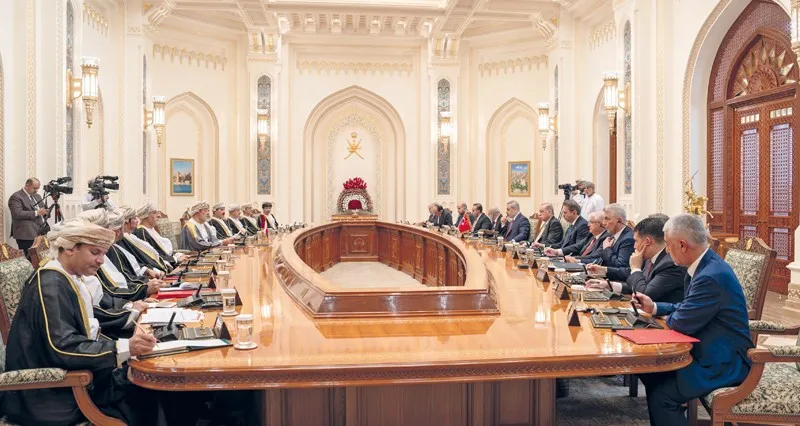 جلالة السلطان والرئيس التركي يعقدان جلسة مباحثات رسمية موسعة ولقاء خاصا