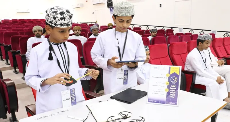 «540» طالبا يتنافسون على جائزة الابتكار بجنوب الباطنة