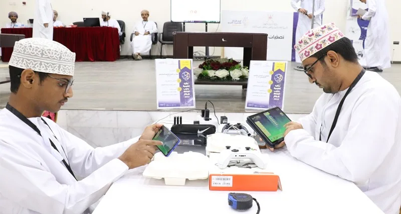 «540» طالبا يتنافسون على جائزة الابتكار بجنوب الباطنة