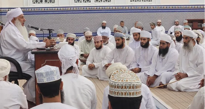 محاضرة حول أهمية مجالس الذكر وحلقات العلم فـي الرستاق