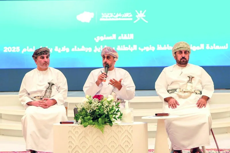 استعراض المشاريع الخدمية والتنموية فـي ولاية بركاء