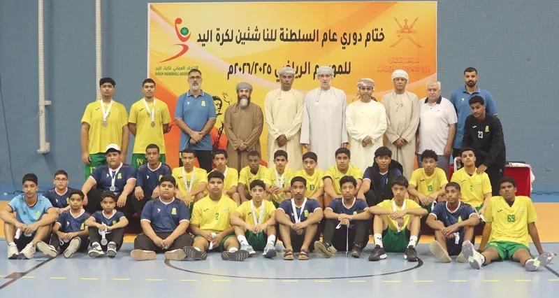 نادي مسقط يحتفظ باللقب للمرة الثالثة ويرفع رصيده إلى 7 ألقاب والسيب وصيفا ونزوى ثالثا