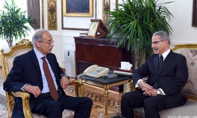 «قطان» لرئيس الوزراء المصري: العلاقات بين البلدين تشهد أزهى فتراتها