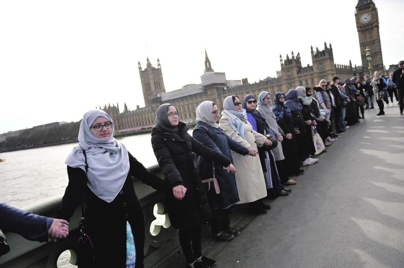 تزايد الاعتداءات المرتبطة بـ«الإسلاموفوبيا» في بريطانيا