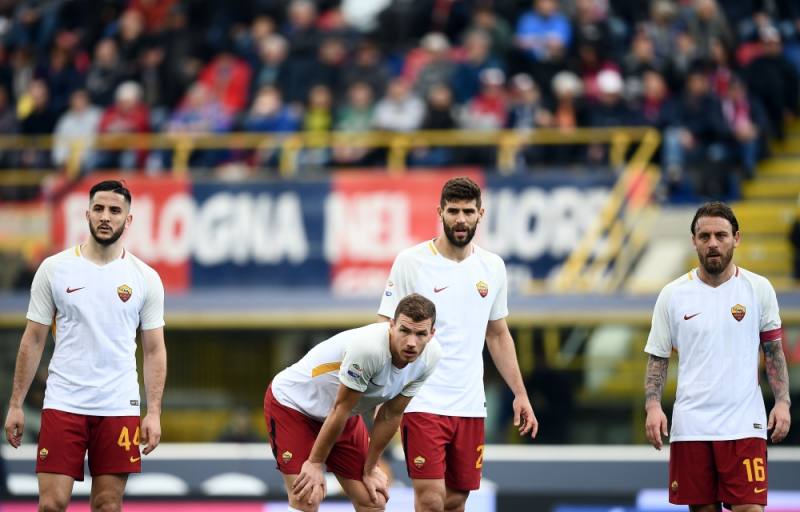 روما يفتقد أوندر أمام برشلونة للإصابة وناينجولان ينضم للتشكيلة