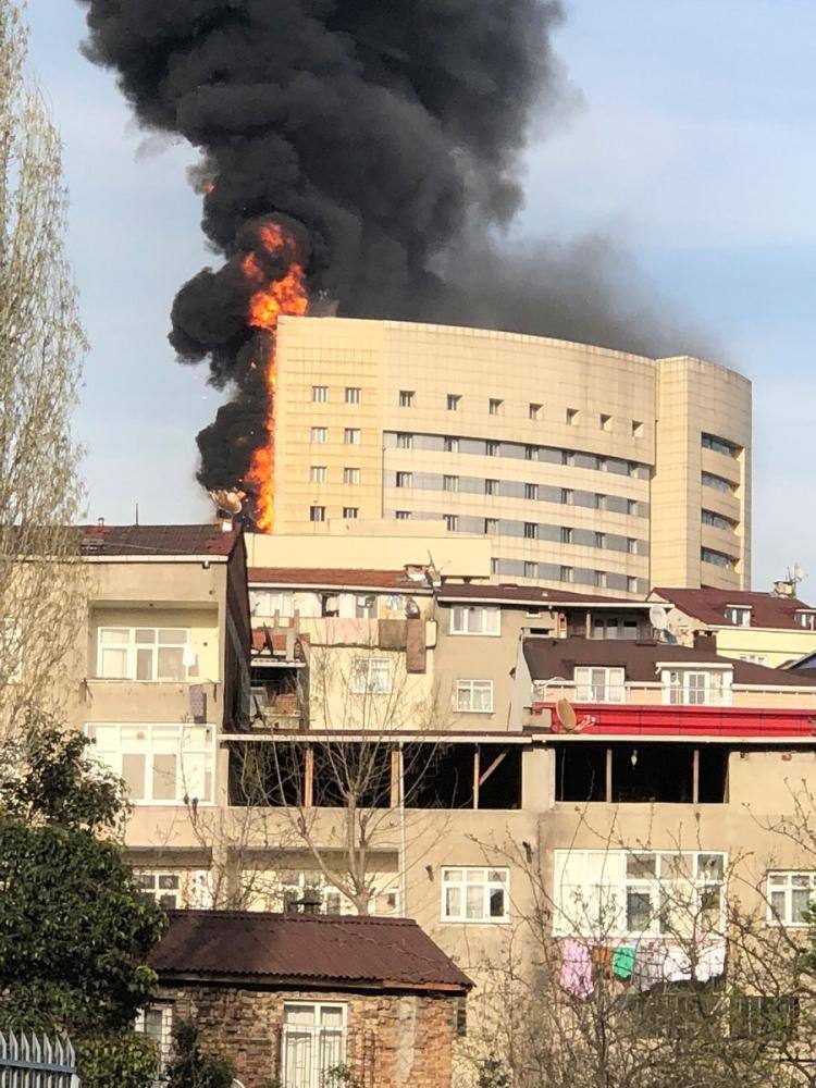 حريق كبير في مستشفى في اسطنبول وإجلاء المرضى