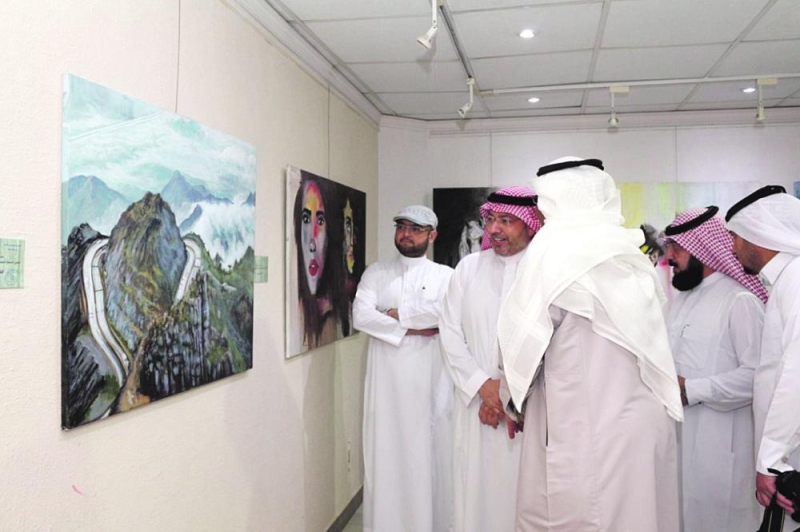 23 فناناً سعودياً يشاركون في معرض «مدينة الورد» بمكة المكرمة
