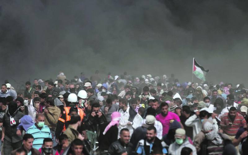 استشهاد فلسطينيين في الجمعة الرابعة من «مسيرات العودة»
