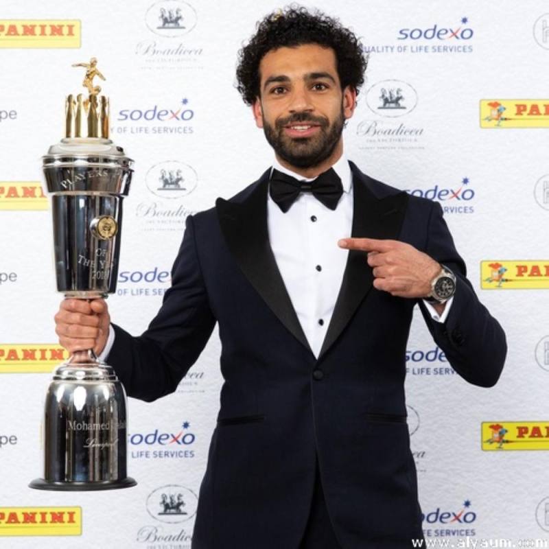 المصري محمد صلاح يتوج بجائزة أفضل لاعب في انجلترا هذا الموسم