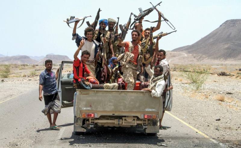 التحالف يعلن مقتل 70 حوثيا في جبهة الساحل