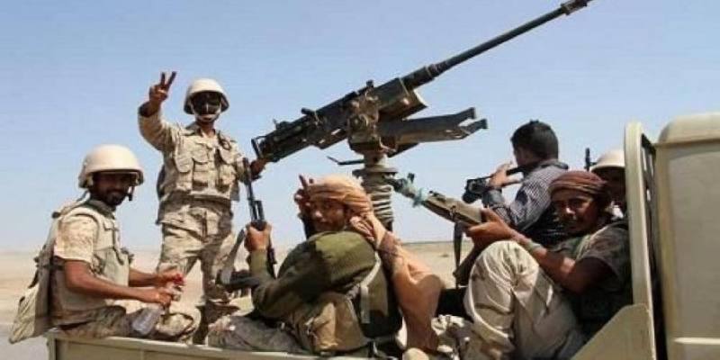 الجيش اليمني يسيطر على جبل 