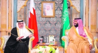 ولي العهد وولي عهد البحرين يبحثان مستجدات الإقليم