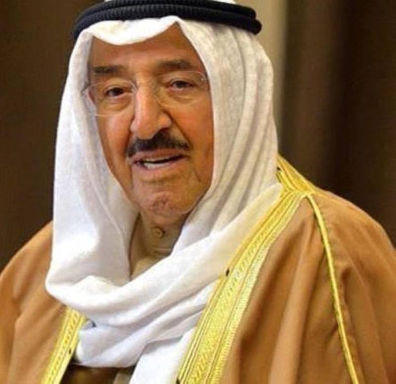 أمير الكويت يصل إلى جدة
