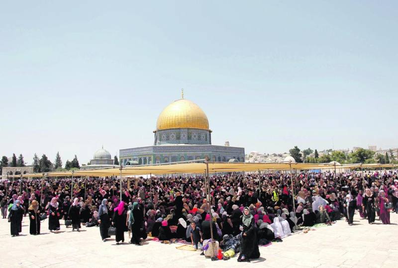 فلسطين تدين انتهاك الاحتلال لحرية العبادة