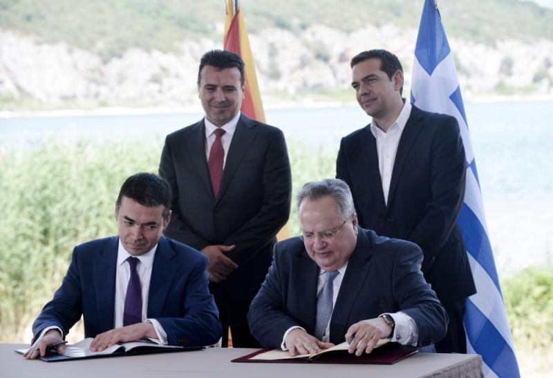 مقدونيا واليونان توقعان اتفاقاً ينهي خلافاً استمر 27 عاماً حول اسم مقدونيا