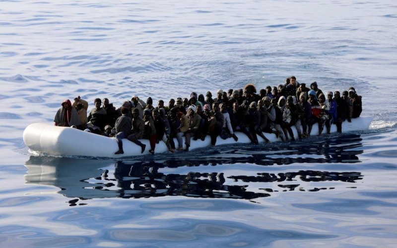 إنقاذ 115 مهاجرًا وغرق 6 آخرين بينهم 3 نساء فى ليبيا