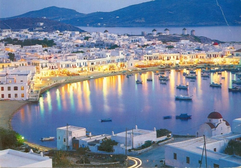 سفارة المملكة لدى اليونان تحذر المواطنين من التعرض للسرقة فى جزيرة ميكونوس