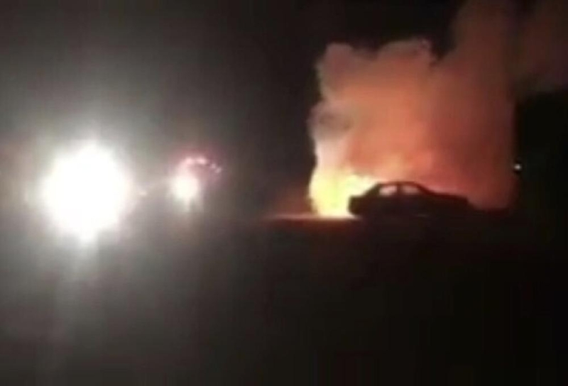 شرطة منطقة مكة  تُطيح بالمتسببين بحرق مركبة سيدة بالجموم 