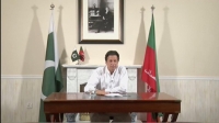 عمران خان يعلن فوزه في الانتخابات الباكستانية