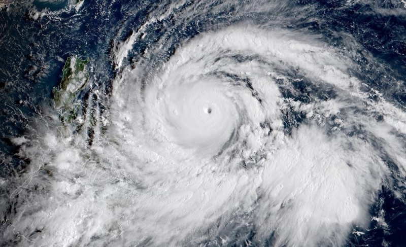 الفلبين في حالة تأهب قصوى ترقبًا لوصول إعصار مانجخوت