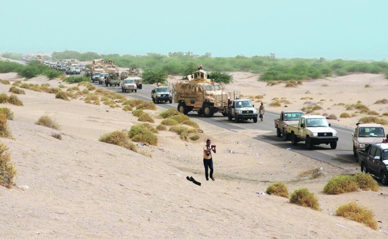 الجيش اليمني يسيطر على معسكر الدفاع الجوي بالحديدة