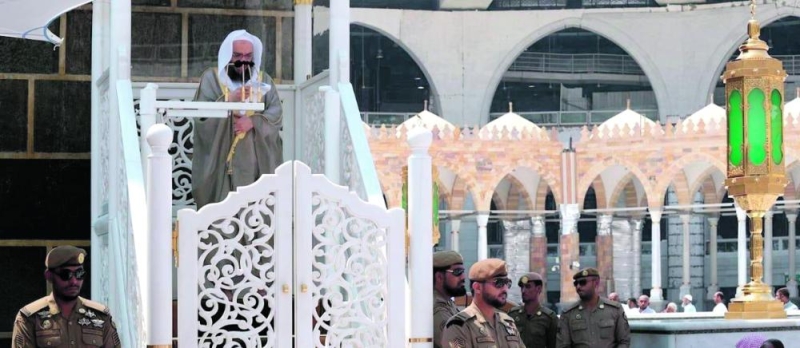 خطيب المسجد الحرام: ذكر الله تقوية للأبدان وزاد للروح