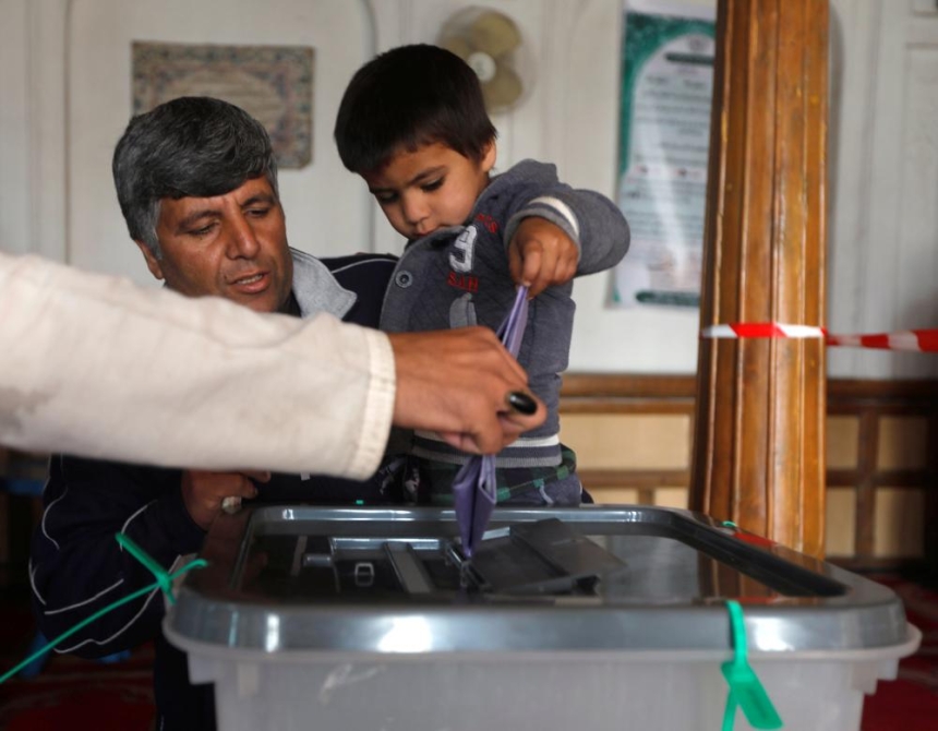 بدء الاقتراع في الانتخابات التشريعية الأفغانية