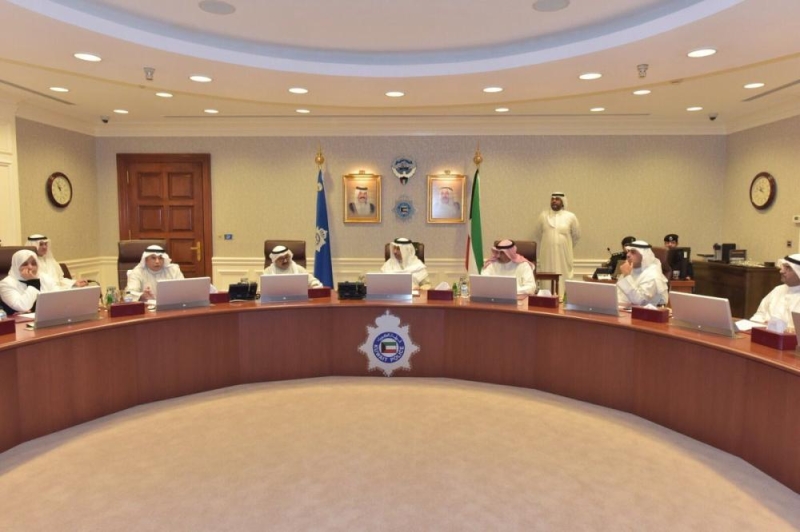 مجلس الوزراء الكويتي يعقد اجتماعا استثنائيا لمتابعة تداعيات الأمطار الغزيرة