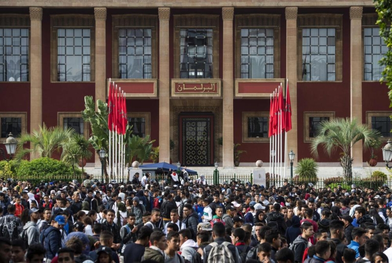 طلاب مغاربة يرفضون