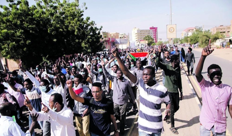 مظاهرات حاشدة في كبرى مدن السودان