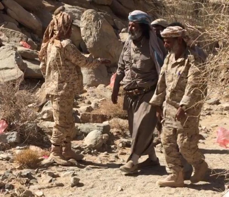 الجيش اليمني يسيطر على جبل الحمراء بصعدة 