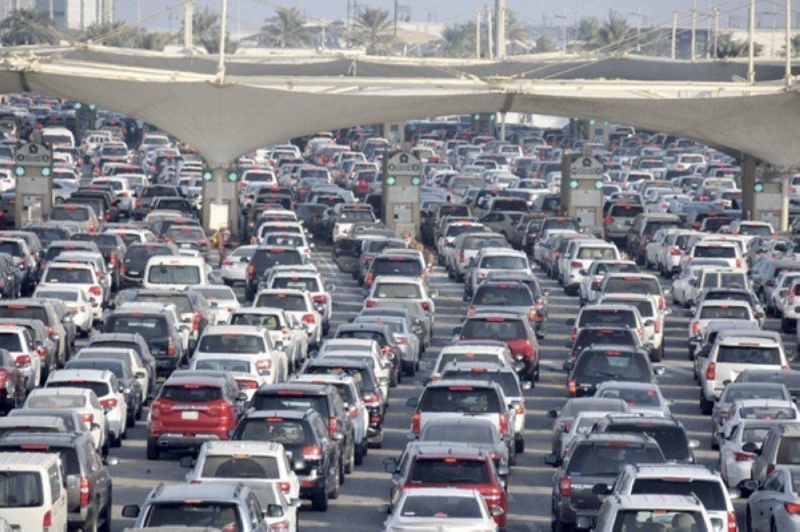 مليون مسافر عبروا جسر الملك فهد خلال الإجازة الدراسية