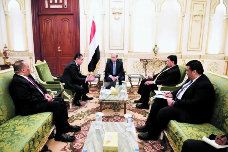 الحوثي يسعى للسيطرة على البرلمان واستنساخ الحالة اللبنانية