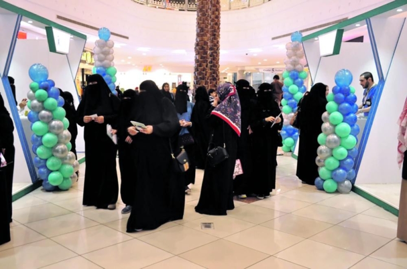وكيل محافظة الأحساء يدشن الحملة الخليجية للتوعية بالسرطان