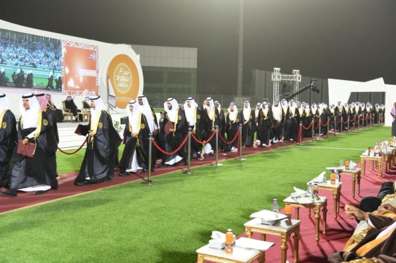 أمير الشرقية يرعى حفل تخريج طلاب جامعة الملك فيصل