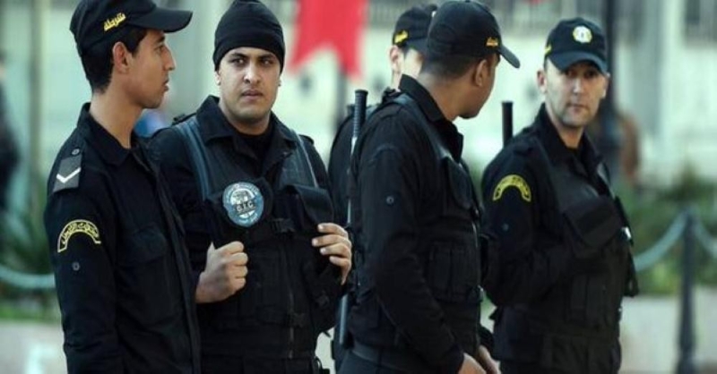 تونس .. تمديد حالة الطوارئ لمدّة شهر
