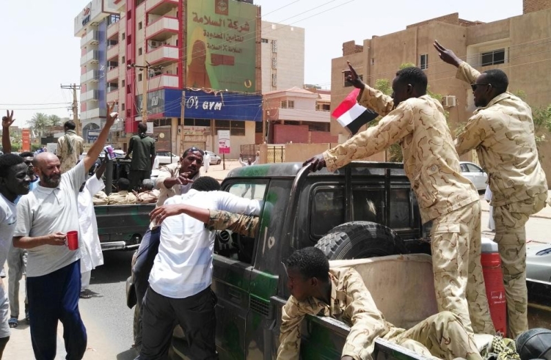 أحداث السودان تؤجل مباراة الهلال والنجم الساحلي