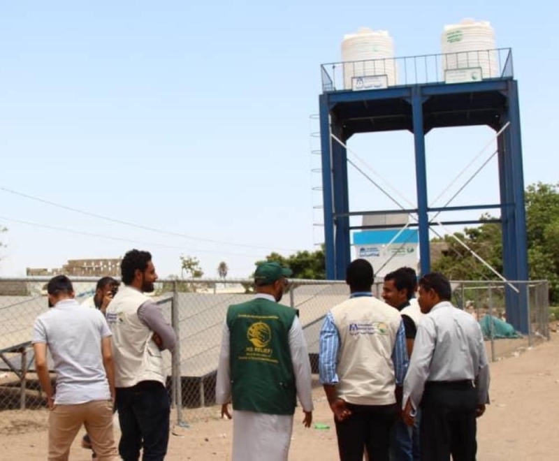 مركز الملك سلمان يدشن مشروع للمياه في لحج