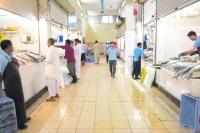 «رمضان» يهبط بأسعار الأسماك 30 % في الدمام