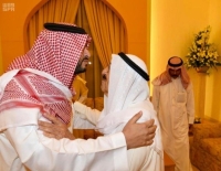 الأمير تركي بن محمد ينقل تحيات القيادة لأمير الكويت