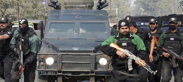 مسلحون يهاجمون فندقًا في جوادر الباكستانية