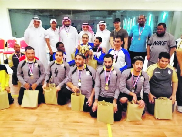 جمعية الرياض تحقق كأس النخبة لمركز رؤيا