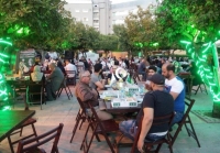 مركز الملك سلمان يوزع وجبات على 250 صائما في طرابلس