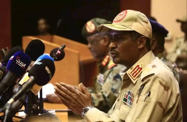 نائب رئيس المجلس العسكري: لن نسلم السودان إلا إلى أياد أمينة