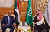  ولي العهد يلتقي رئيس المجلس العسكري الانتقالي في السودان