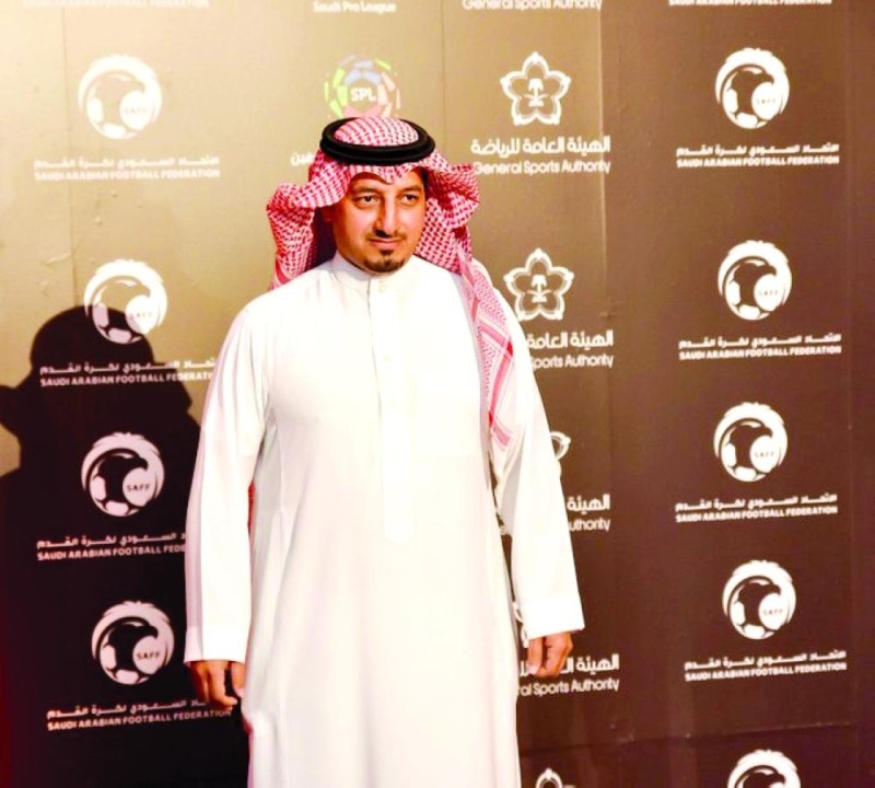 رئيس الهيئة يدشن حفل دوري كأس الأمير محمد بن سلمان للمحترفين