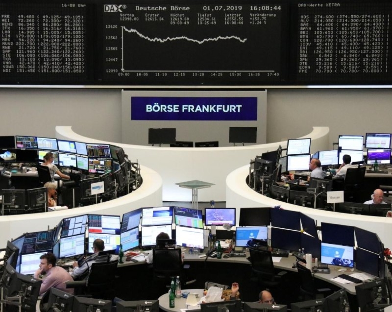الأسهم الأوروبية تواصل حصد مكاسبها لليوم الثاني