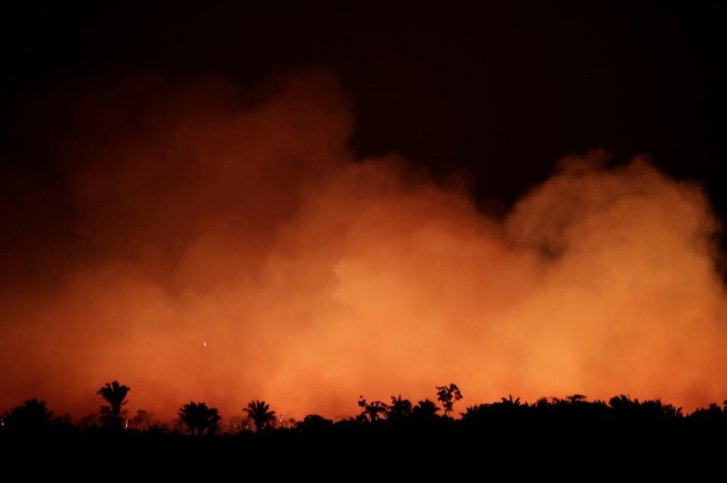 البرازيل تبدأ تحقيقات في حرائق الأمازون