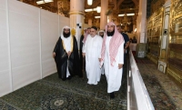 رئيس إدارة مسلمي القوقاز يزور المسجد النبوي